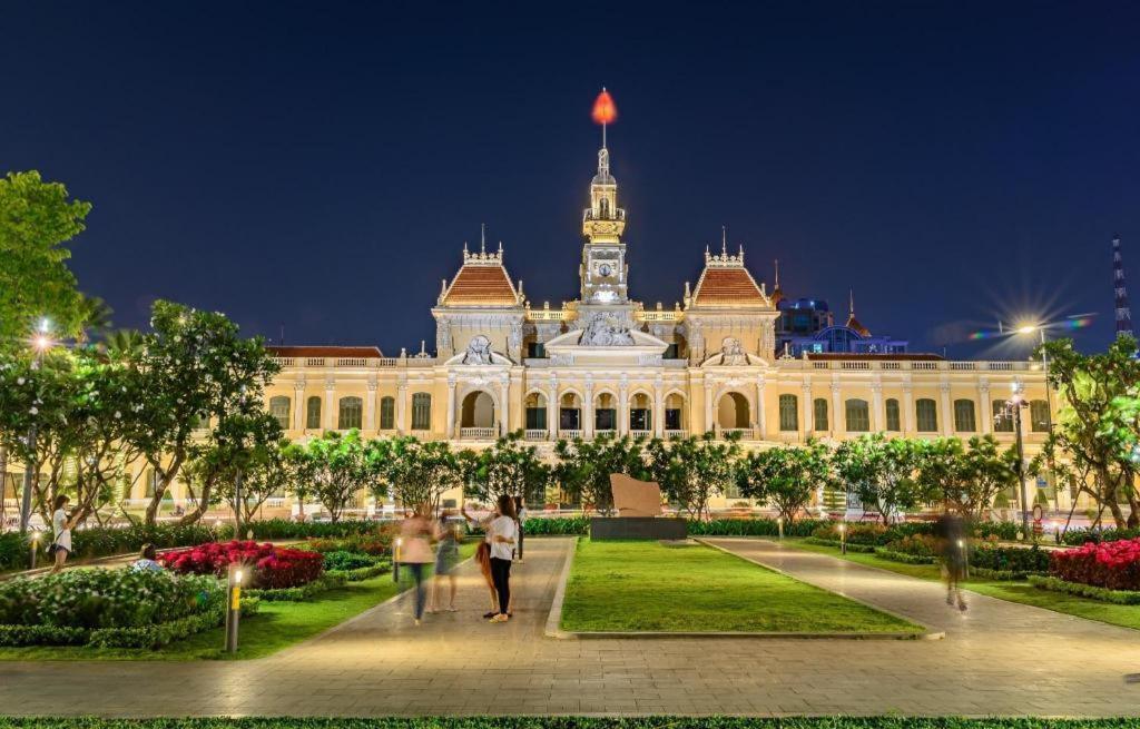 The White Hotel 8A Thai Van Lung Ho Chi Minh-Byen Eksteriør billede
