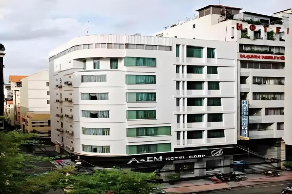The White Hotel 8A Thai Van Lung Ho Chi Minh-Byen Eksteriør billede