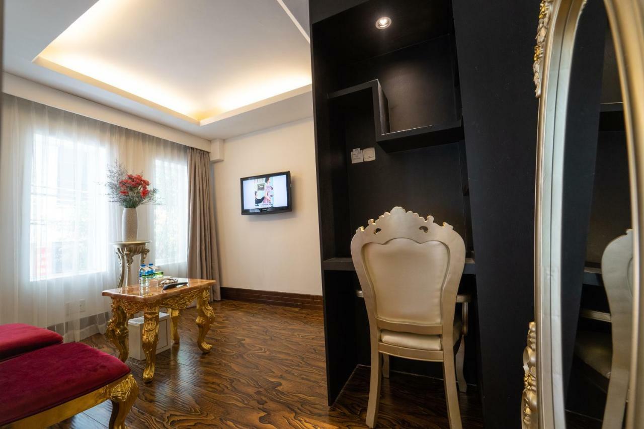 The White Hotel 8A Thai Van Lung Ho Chi Minh-Byen Eksteriør billede